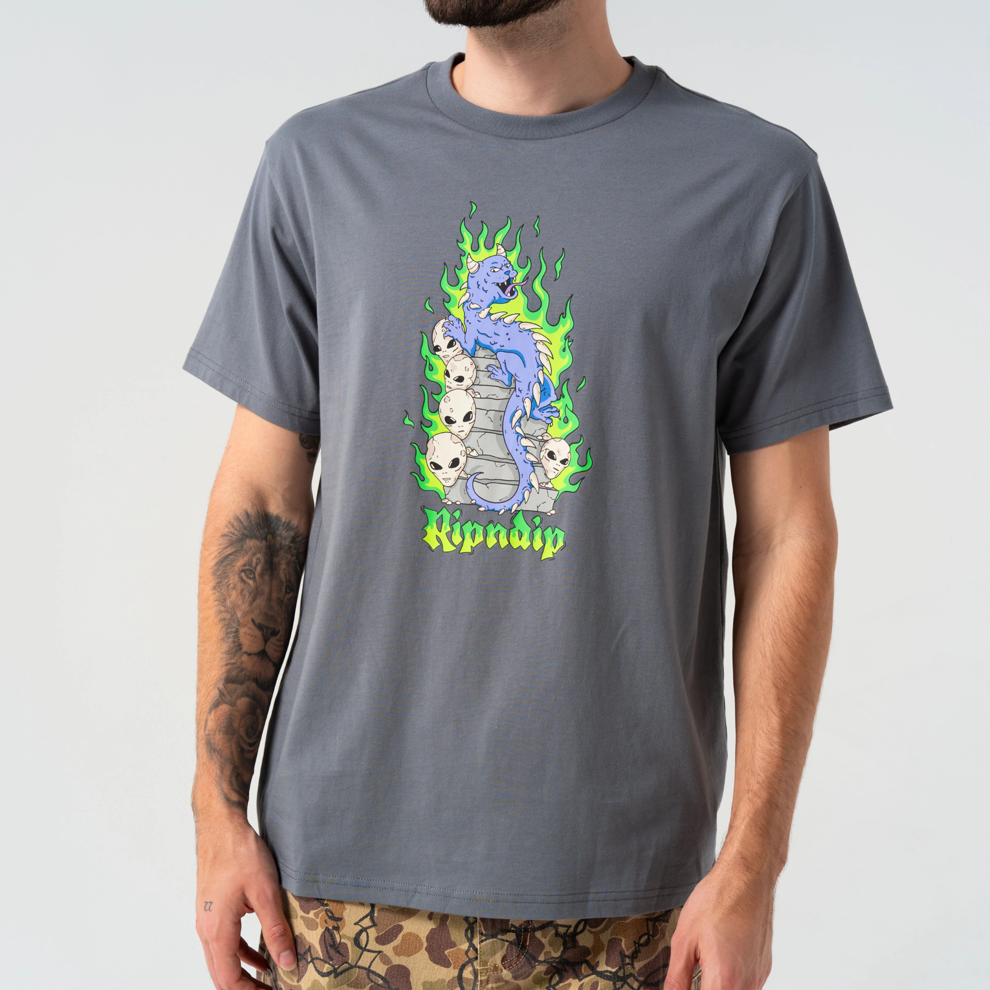 HORNTAIL TEE ( CHARCOAL )