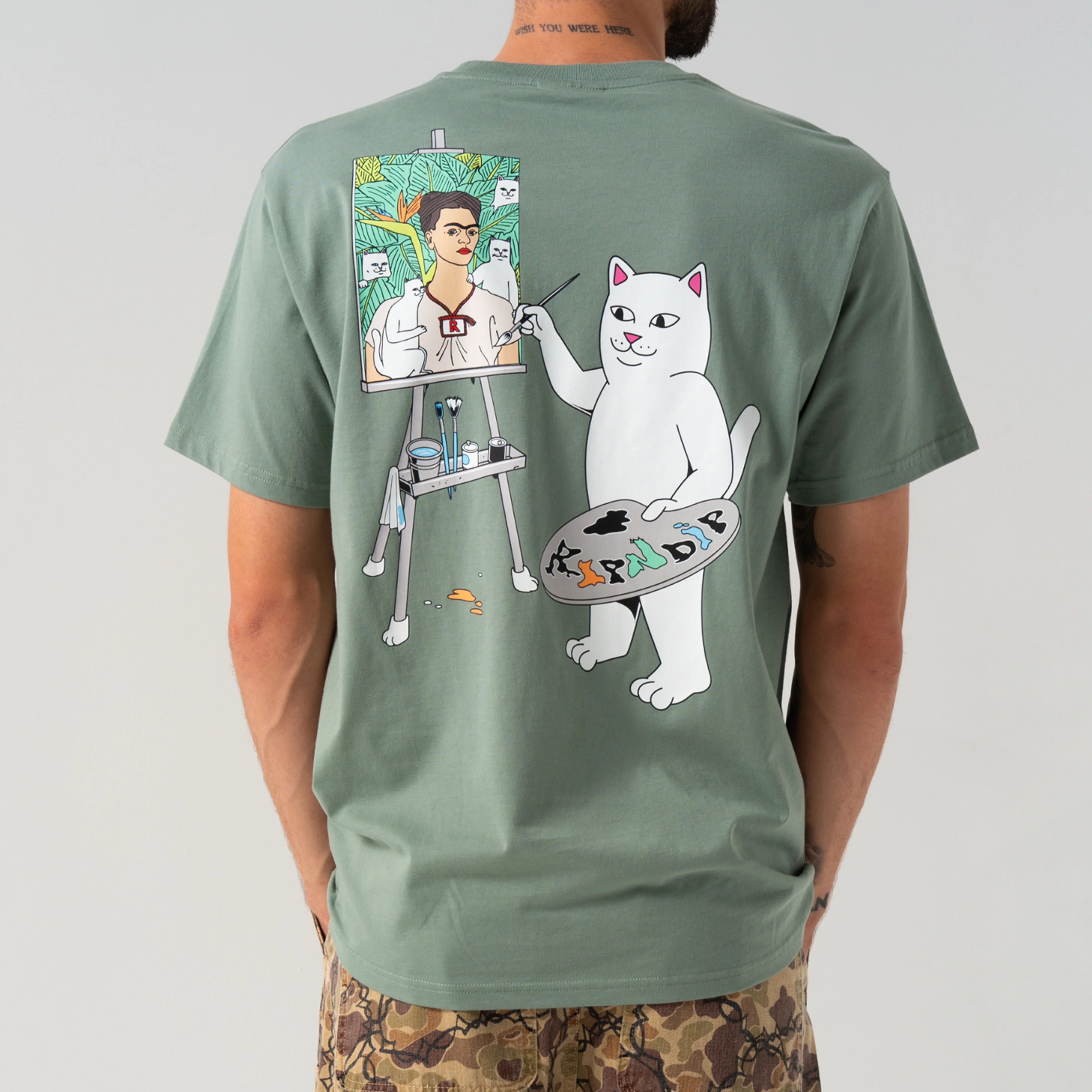 ART CLUB TEE ( DUSTY SAGE )