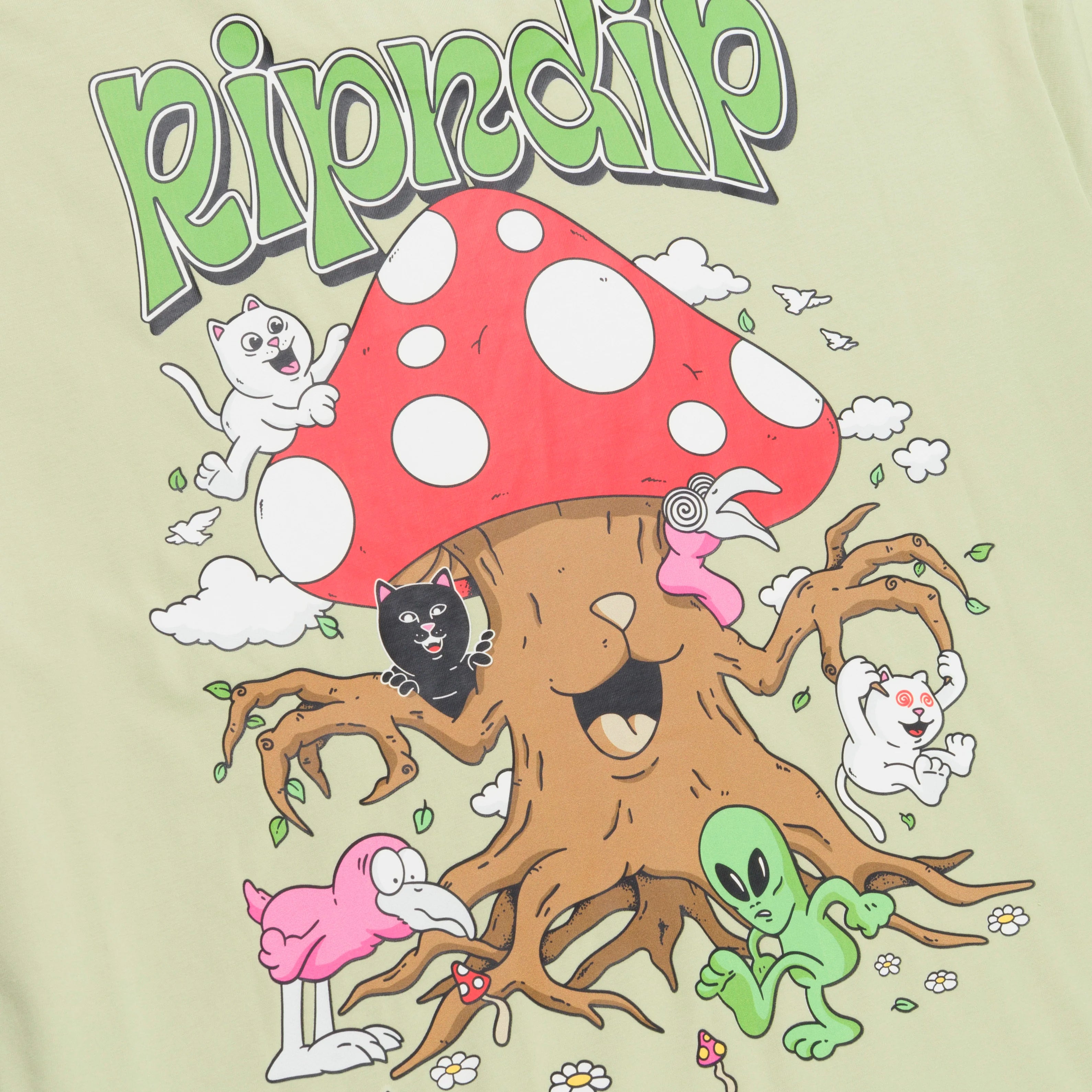 PLAYGROUND TEE ( LIGHT MOSS )