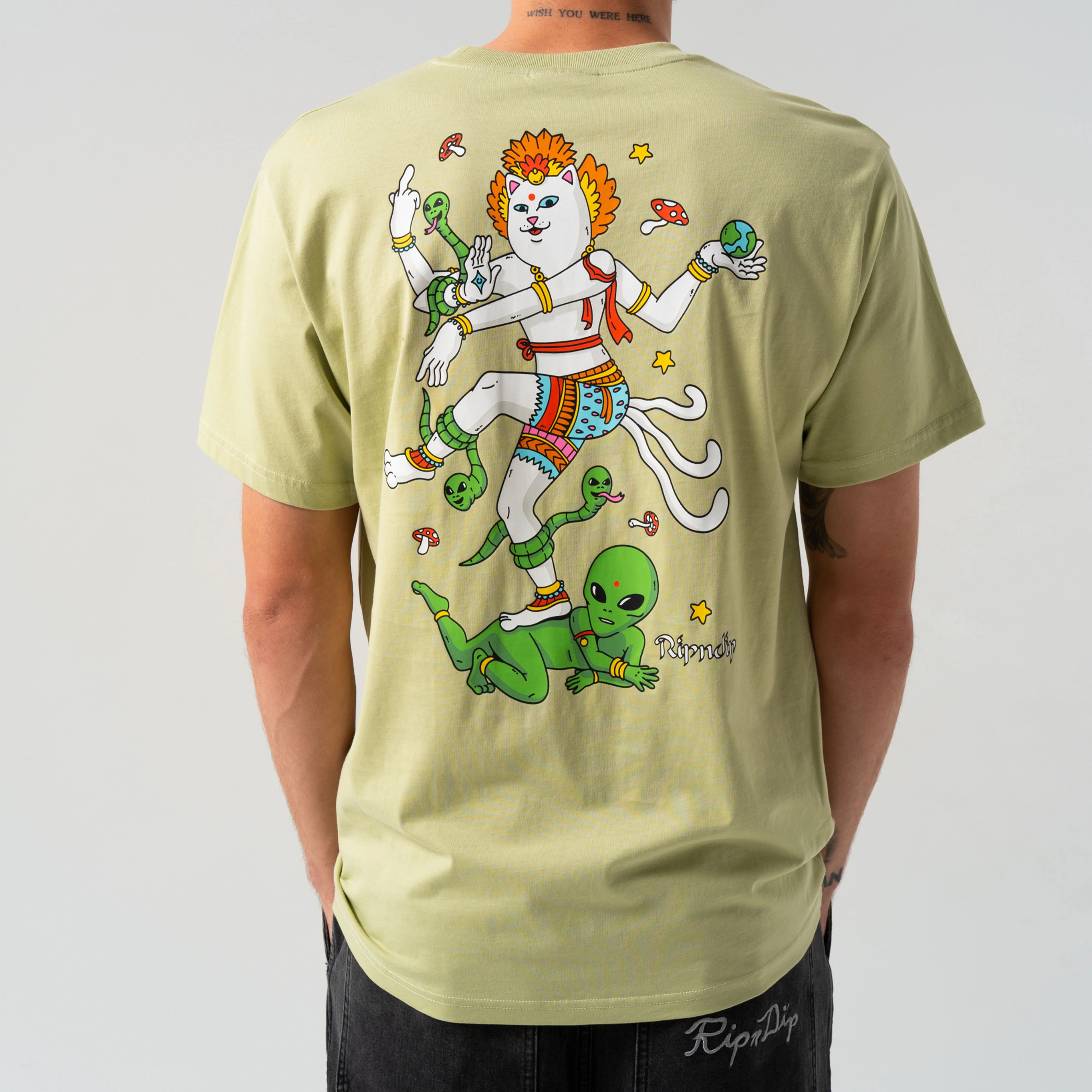 ALIEN WHISPERER TEE ( LIGHT MOSS )
